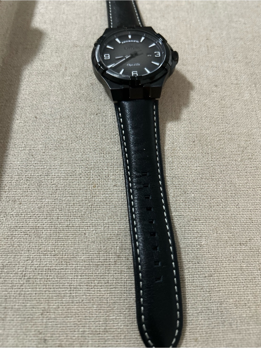 Black Men’s Day-Date Wristwatch with Leather Strap - Picture 3 of 8